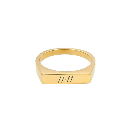 Eckiger Siegelring | mit Engelszahlen Gravur