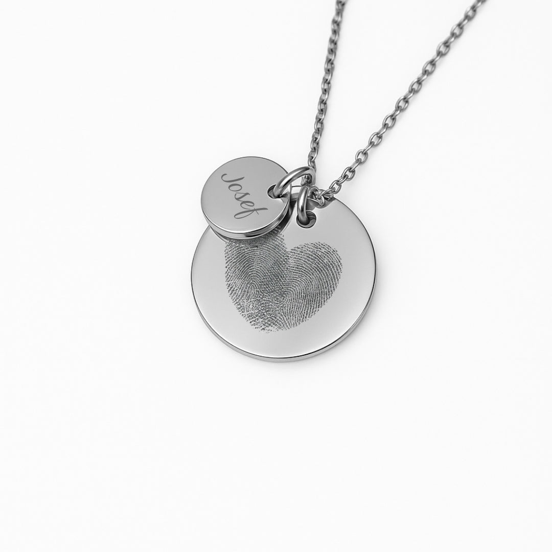 Fingerabdruck-Halskette mit Herzgravur & Gravurplättchen – personalisiert