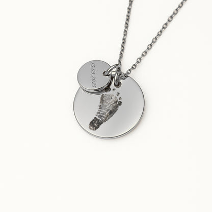 Gravurkette mit Fußabdruck & Namensplättchen – Personalisierter Gravurschmuck